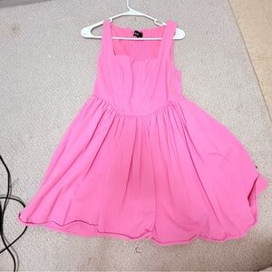 Elegant Pink Sleeveless Dress